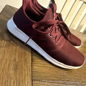 Women’s running shoes